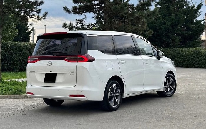 Car&GO - GAC M6 270T