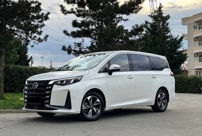 Car&GO - GAC M6 270T