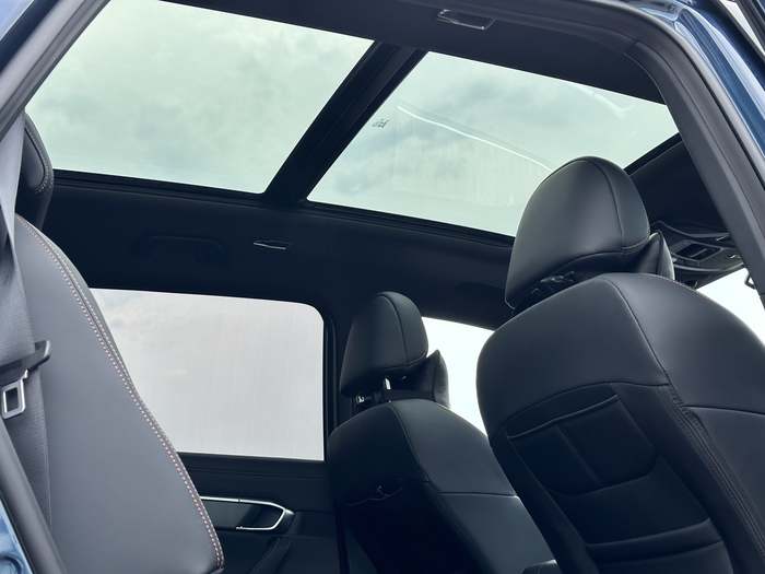 Car&GO - Geely Okavango 2024 Синий