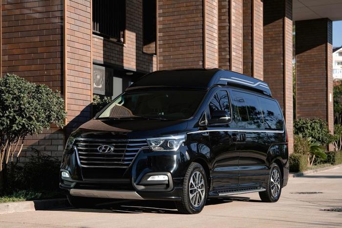 Car&GO - HYUNDAI GRAND STAREX, 2019, 9 МЕСТ