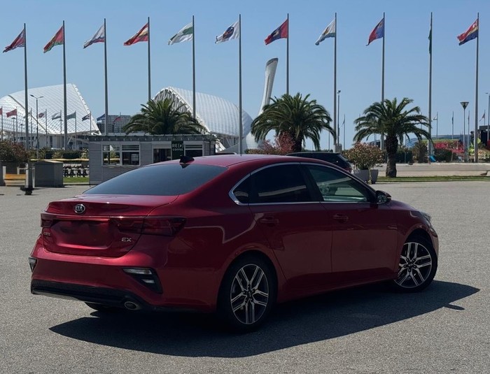 Car&GO - Kia Forte (Cerato)